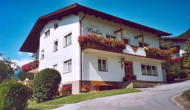 Hotel Gastehaus Winkler Karres Esterno foto